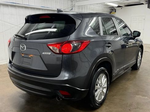 Used 2016 MAZDA CX-5 Touring w/ Bose/Moonroof Package FWD image 4