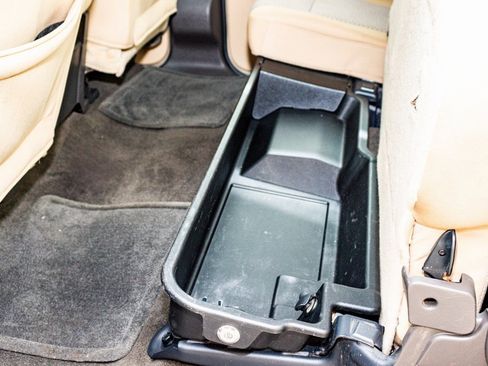 Used 2014 Ford F250 XLT w/ XLT Interior Package image 27