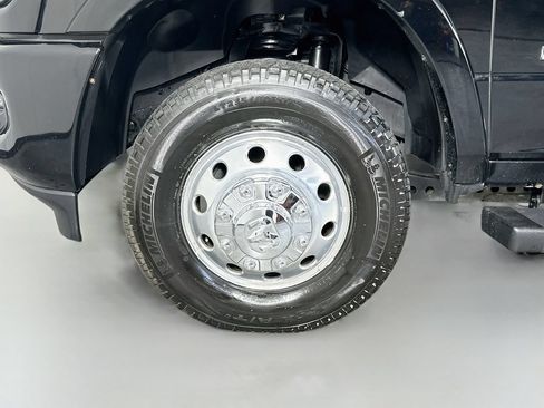Used 2020 RAM 3500 Laramie AWD/4WD image 34