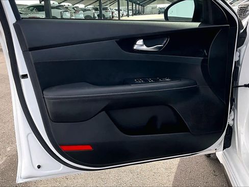 Used 2022 Kia Forte GT-Line w/ GT-Line Technology Package image 21