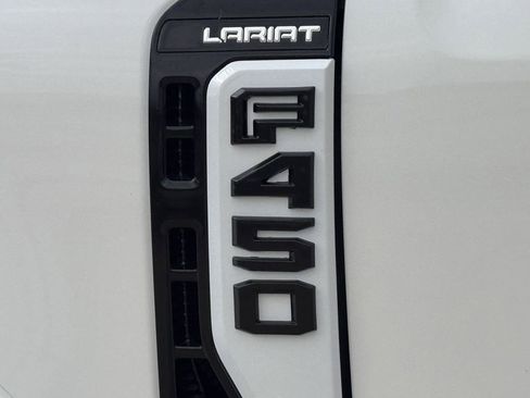 Used 2024 Ford F450 Lariat w/ Lariat Ultimate Package image 9