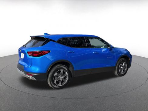 Used 2025 Chevrolet Blazer LT image 15