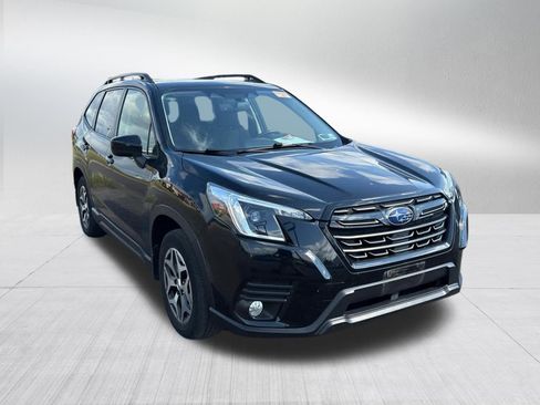 Used 2023 Subaru Forester Premium AWD/4WD image 4