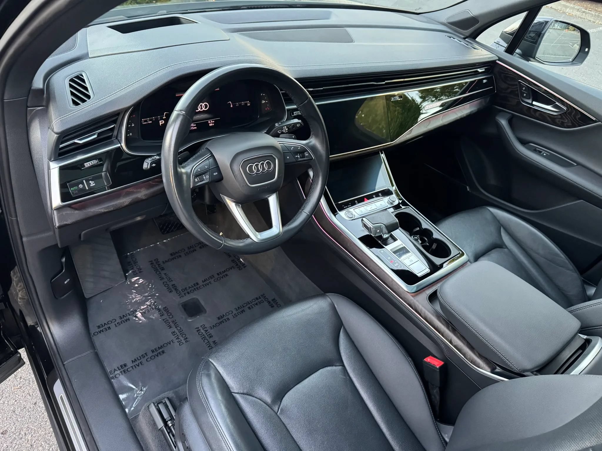 Used 2023 Audi Q7 3.0T Prestige w/ Prestige Package AWD/4WD image 23