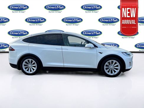 Used 2017 Tesla Model X 100D image 9