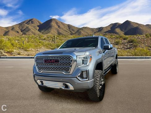 Used 2019 GMC Sierra 1500 Denali w/ Denali Ultimate Package AWD/4WD image 2