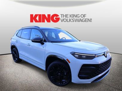 New 2026 Volkswagen Tiguan SE R-Line