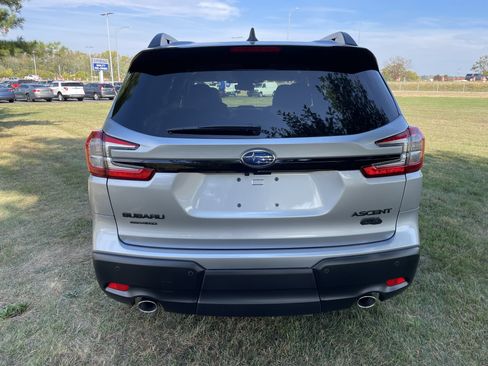 New 2025 Subaru Ascent Bronze Edition image 4