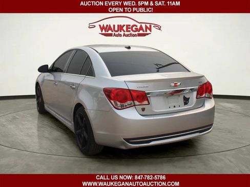 Used 2013 Chevrolet Cruze LTZ w/ RS Package FWD image 4