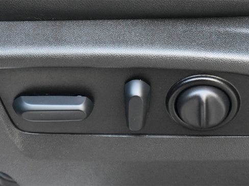 Used 2022 Chevrolet Silverado 1500 RST image 26