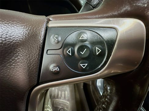 Used 2015 GMC Sierra 3500 Denali w/ Duramax Plus Package image 35