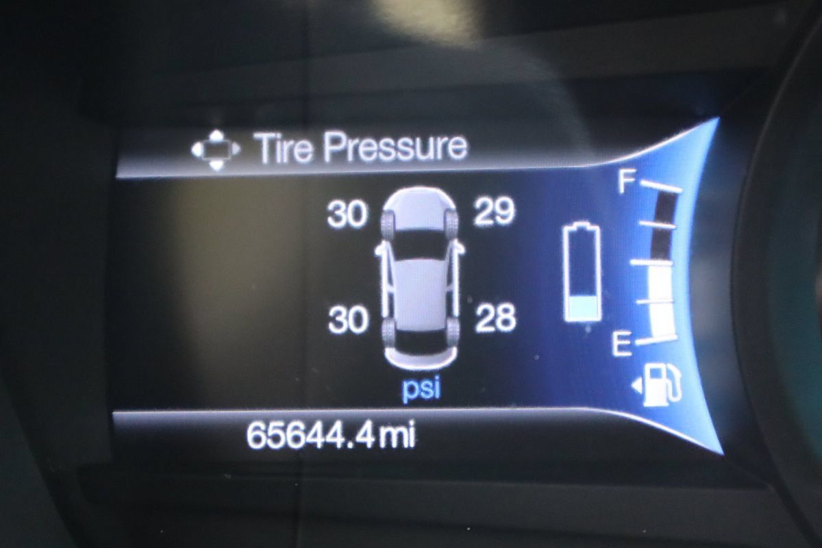 Used 2017 Ford Fusion Titanium FWD image 46