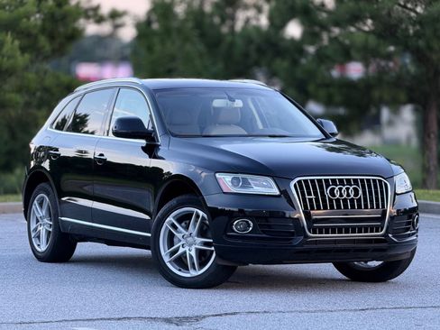 Used 2016 Audi Q5 2.0T Premium Plus w/ Technology Package AWD/4WD image 13