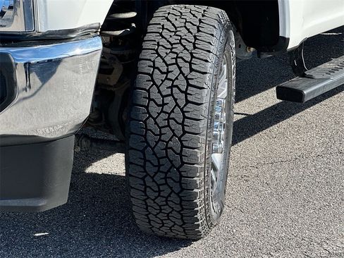 Certified 2022 Ford F250 Lariat w/ Lariat Ultimate Package image 25