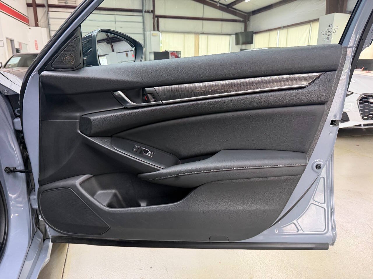 Used 2022 Honda Accord Sport image 16