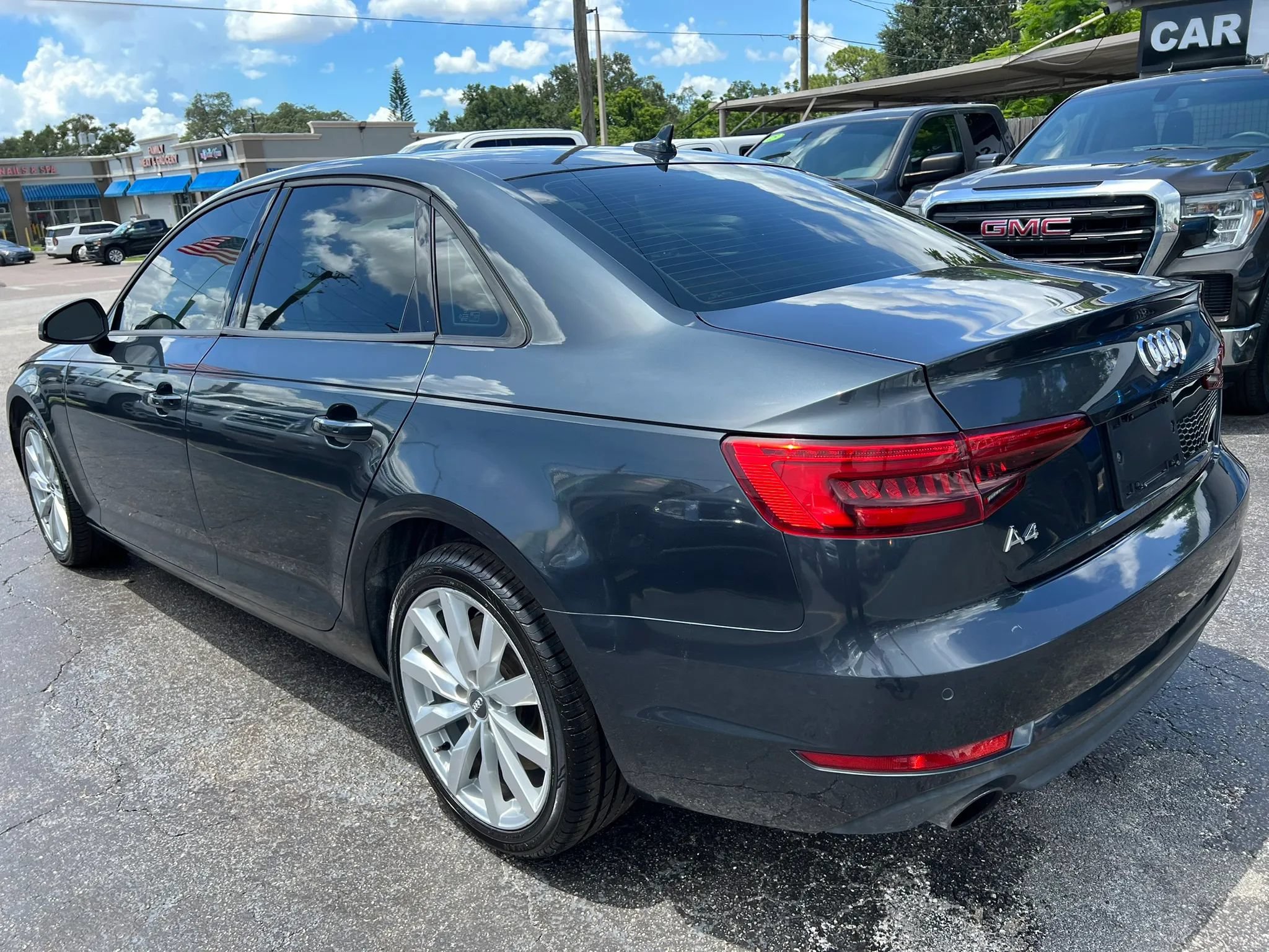 Used 2017 Audi A4 2.0T Premium w/ Convenience Package FWD image 7