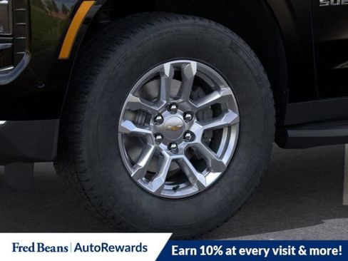 New 2026 Chevrolet Suburban LT w/ Comfort Package image 9