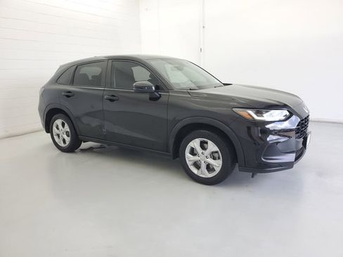 Used 2023 Honda HR-V LX image 4