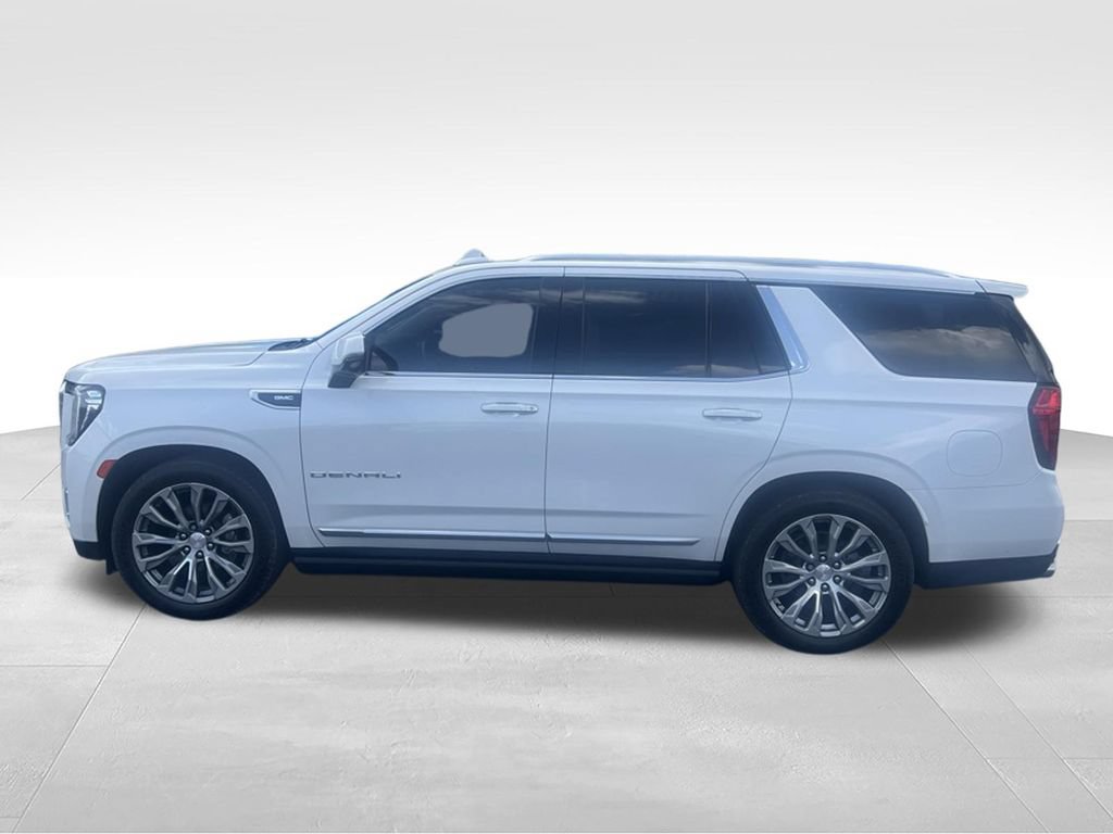 Used 2021 GMC Yukon Denali w/ Denali Ultimate Package RWD image 3