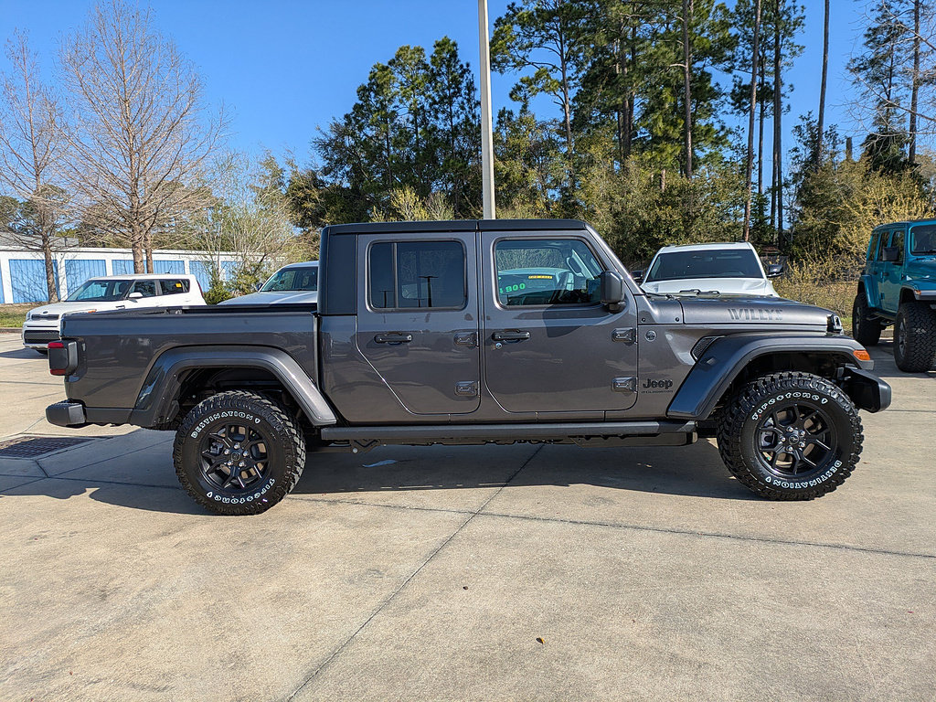 New 2026 Jeep Gladiator Sport AWD/4WD image 3