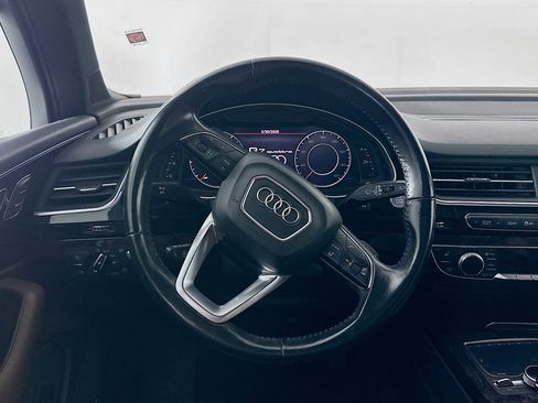 Used 2017 Audi Q7 3.0T Prestige AWD/4WD image 17
