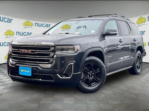 Used 2020 GMC Acadia AT4 w/ LPO, 'HIT The Road' Package image 3