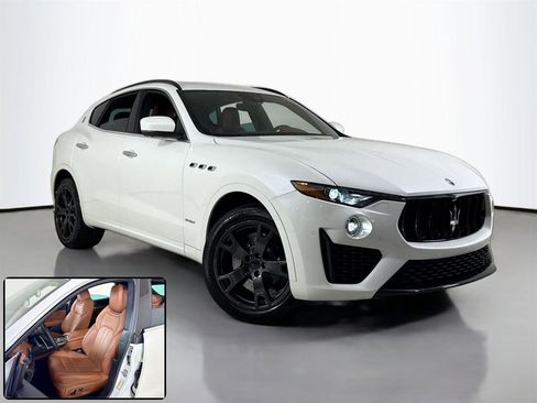 Used 2019 Maserati Levante S GranSport image 2