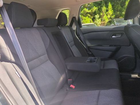 Used 2025 Nissan Rogue SV AWD/4WD image 31