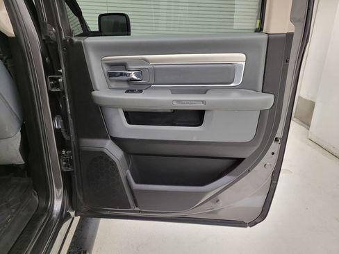 Used 2019 RAM 1500 Classic Warlock image 44