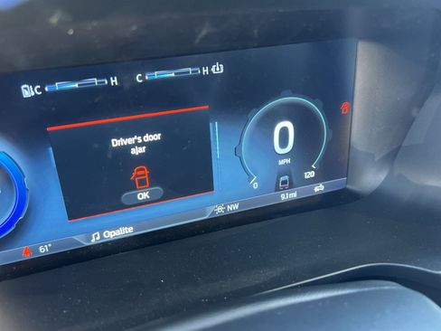New 2025 Ford F150 Lightning XLT AWD/4WD image 17