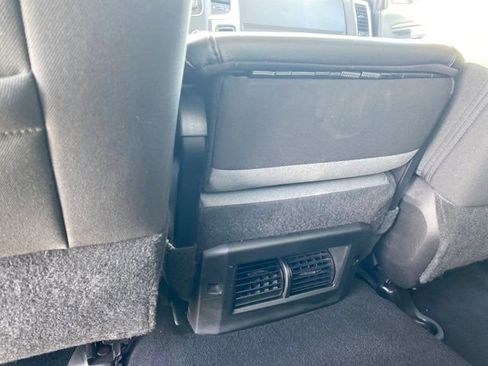 Used 2023 RAM 1500 Classic SLT image 19