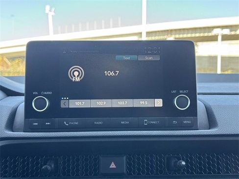 Used 2023 Honda CR-V EX image 15