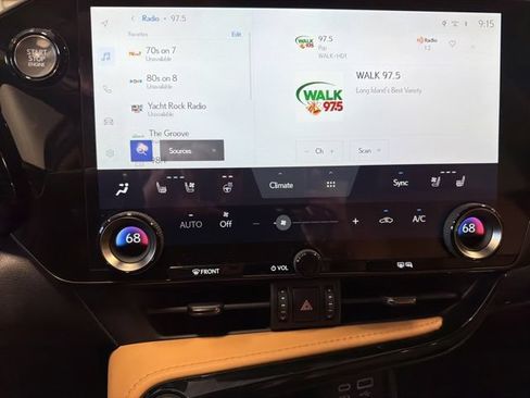 Used 2022 Lexus NX 350 AWD image 17