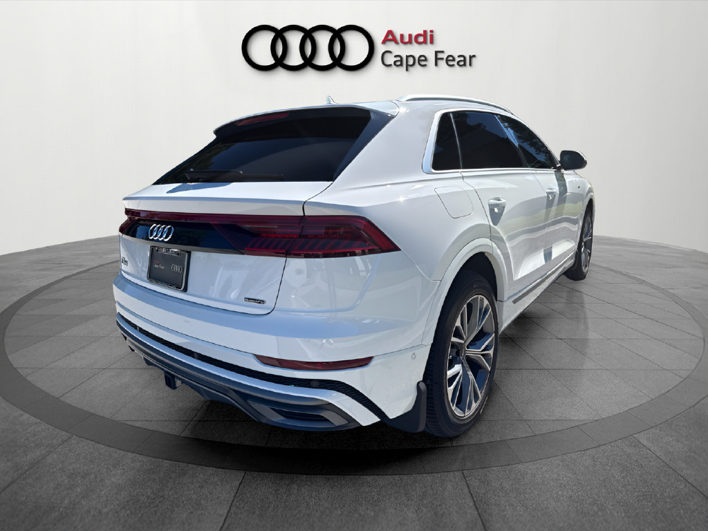 Used 2023 Audi Q8 Premium Plus AWD/4WD image 7