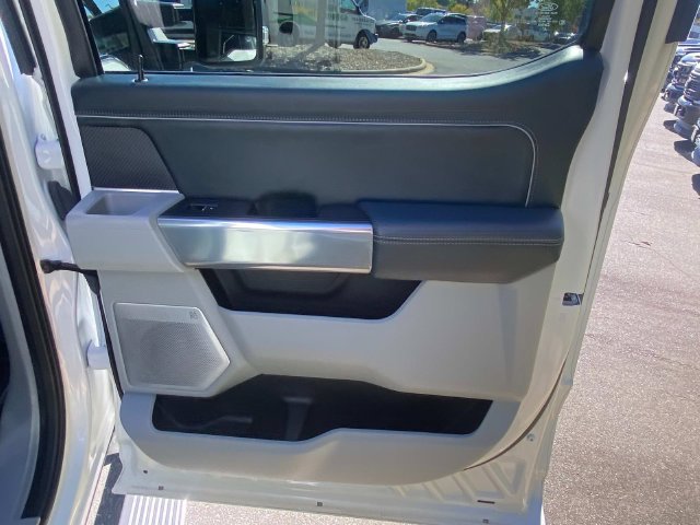 Used 2024 Ford F350 Limited w/ FX4 Off-Road Package AWD/4WD image 35