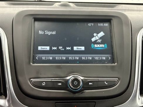 Used 2018 Chevrolet Equinox LT image 21