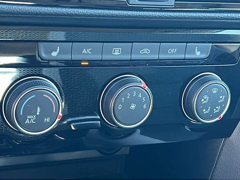 New 2026 Volkswagen Taos S image 14