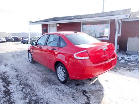 Used 2008 Ford Focus SE image 4