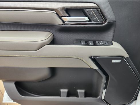 New 2026 Chevrolet Silverado 2500 ZR2 image 24