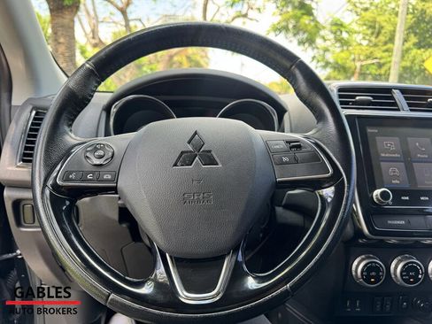 Used 2021 Mitsubishi Outlander Sport SE FWD image 19