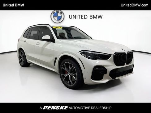 Used 2023 BMW X5 xDrive40i w/ M Sport Package AWD/4WD image 3