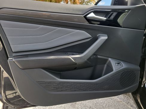 New 2026 Volkswagen Jetta SEL image 16