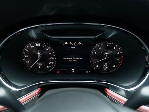 Used 2024 Bentley Flying Spur W12 AWD/4WD image 19