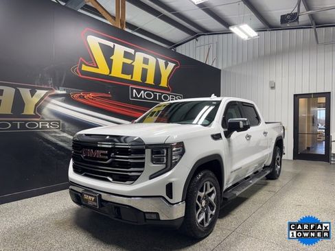 Used 2023 GMC Sierra 1500 SLT w/ SLT Premium Package image 1