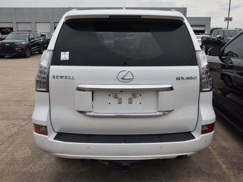 Used 2018 Lexus GX 460 Premium w/ Premium Package AWD/4WD image 7