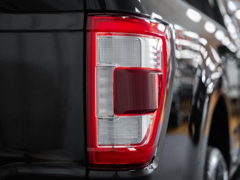 Used 2023 Ford F150 Lariat w/ Equipment Group 502A High image 7