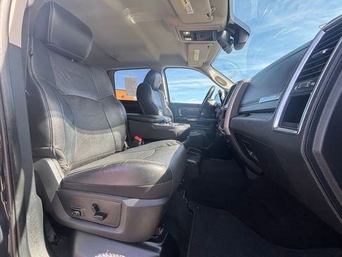 Used 2014 RAM 2500 Laramie w/ Convenience Group image 21