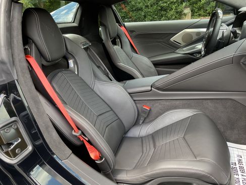 Used 2024 Chevrolet Corvette Z06 RWD image 36