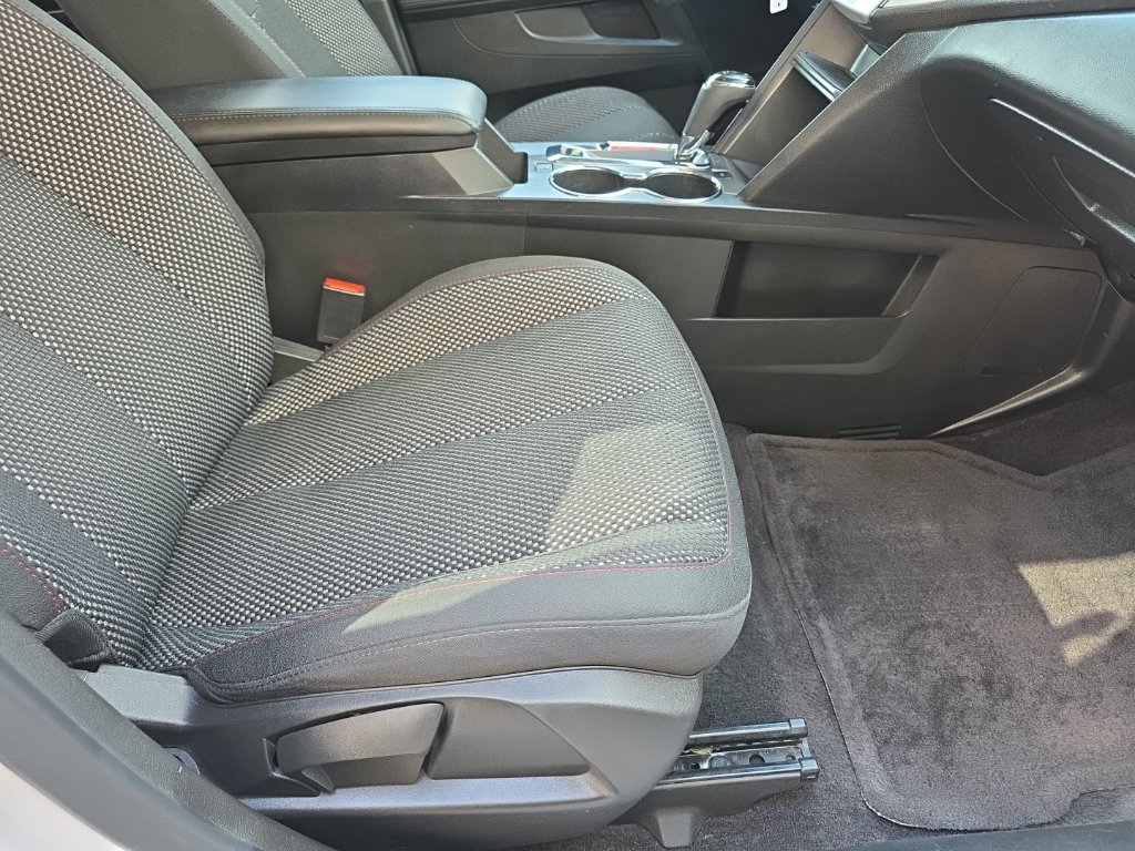 Used 2016 GMC Terrain SLE FWD image 22