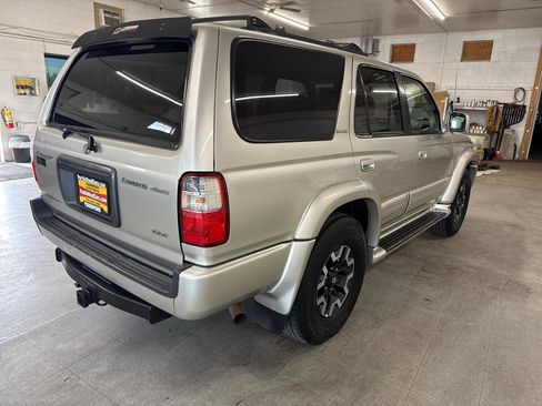 Used 2001 Toyota 4Runner Limited image 76